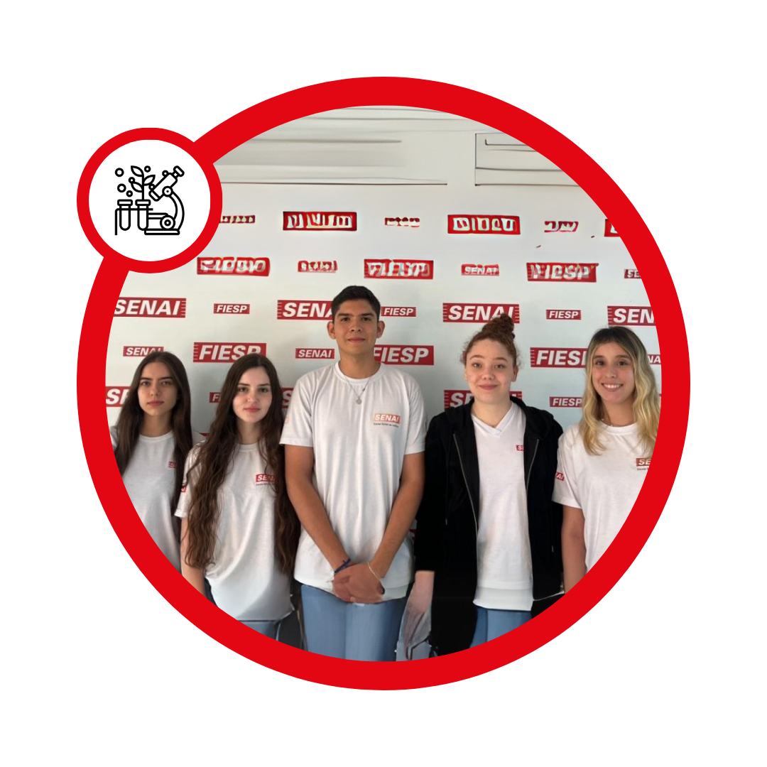 Alunos se formando